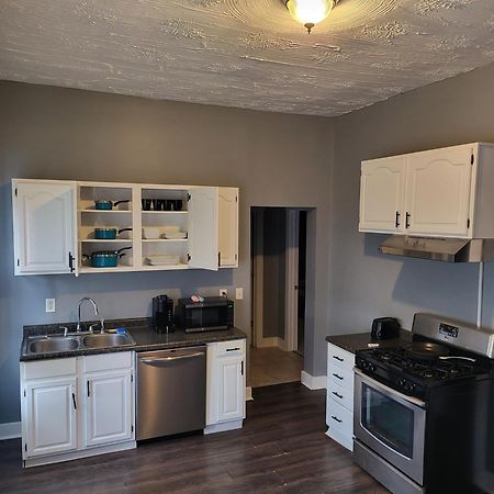 1 Bedroom In Columbus Osu District, Free Parking, Kitchen, Washer And Dryer, Central Location, Downtown, Hospital, Expocenter, Osu Stadium Extérieur photo